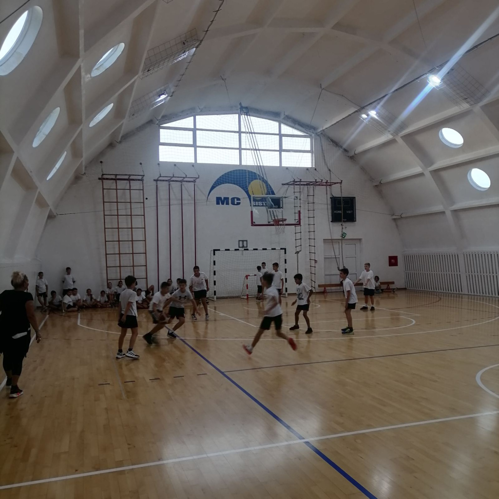 IMG-8f4f71a26cbcdd6efda8f81fce6af5a3-V.jpg IMG-8f4f71a26cbcdd6efda8f81fce6af5a3-V.jpg